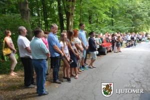 Maši na Podgradju sledilo druženje vaščanov 3